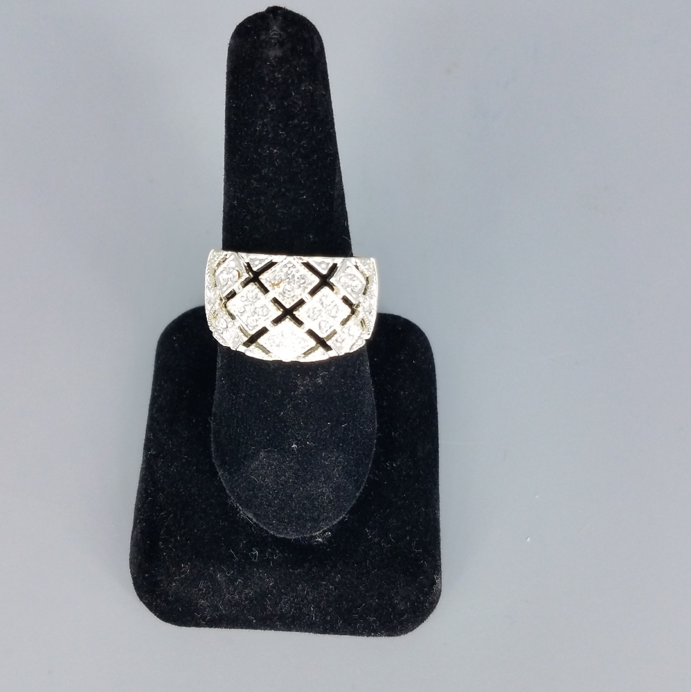 Silvertone Rhinestone Thick Ring - Picture 6 of 9